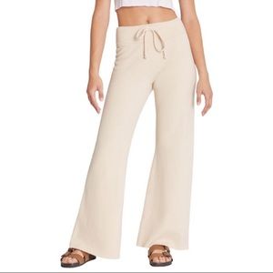NWT Wildfox Jude Ultra Soft Fleece Wide Leg Sweatpants Pants in Wheat / Cream